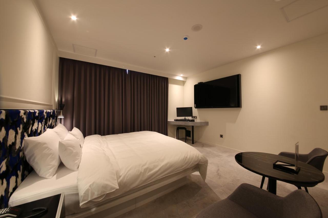 Zam101 Hotel Gimhae Eksteriør billede