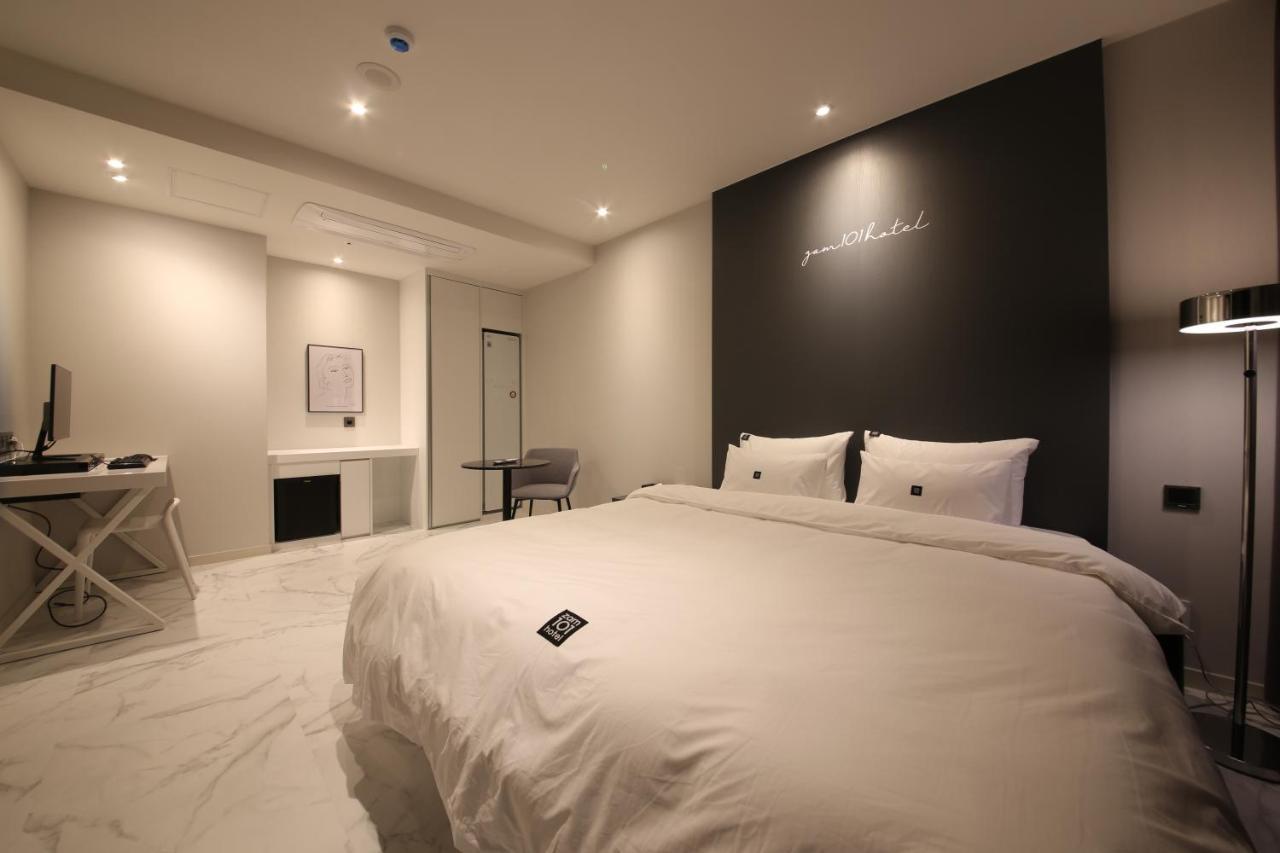 Zam101 Hotel Gimhae Eksteriør billede