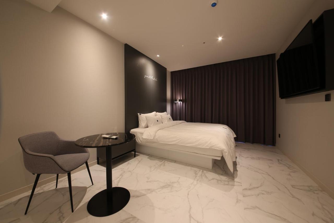 Zam101 Hotel Gimhae Eksteriør billede